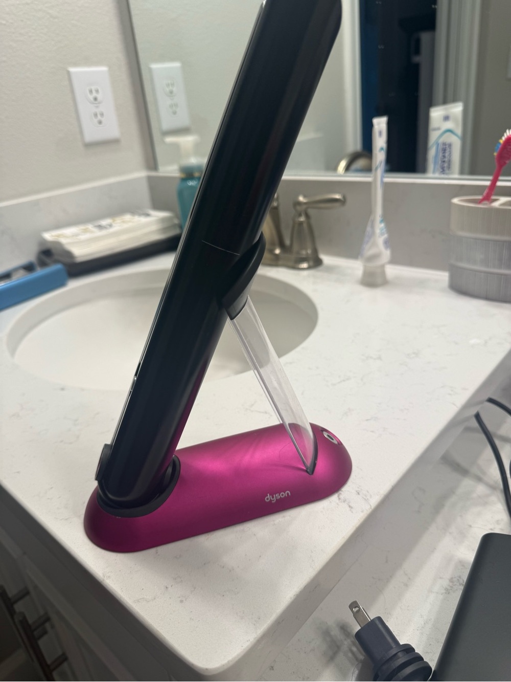 Dyson Women's Hair Tool in Magenta and Black - Picture 3 of 7